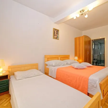 Bogovic 2407 Malinska
