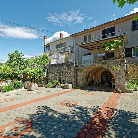 Guest house Bogovic 2407 Malinska